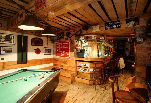 Hotel Saloon Zlín Екстериор снимка