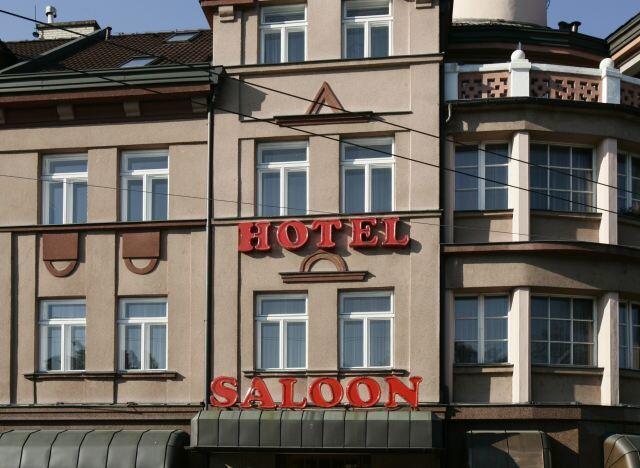 Hotel Saloon Zlín Екстериор снимка